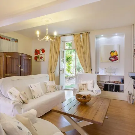 Sleeps 8 Pool Wifi וילה